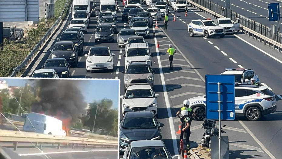 İstanbul'da sahil yolunda yangın. Avrasya Tüneli yönü kapandı