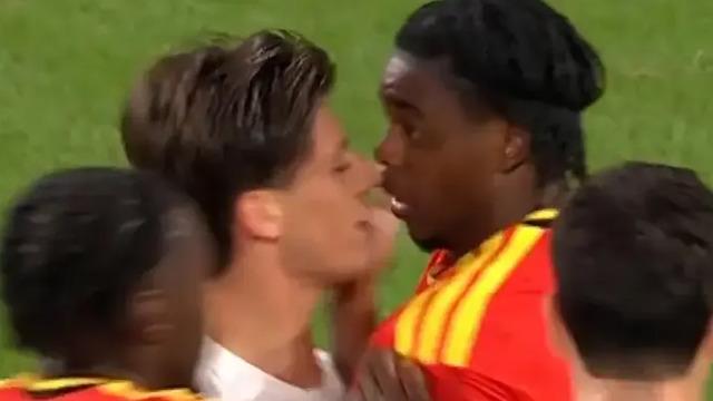 Arda Güler maç sonrası adeta çıldırdı! Belçikalı oyuncuyla şiddetli kavga