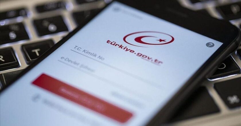 E-Devlet çöktü mü? Neden açılmadı? 10 Kasım 2025 e-Devlet Hatası “Sistemde yaşanan teknik sorundan dolayı işlem tamamlanamadı”