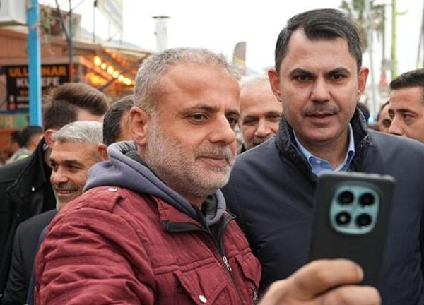 Hataylı esnaftan Bakan Kurum’a teşekkür: Bir şehrin umudu oldunuz